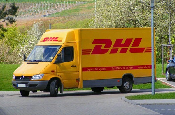 提供：深圳到（英國）國際快遞 國際空運，DHL,FEDEX,UPS,一級代理，超低價，可月結